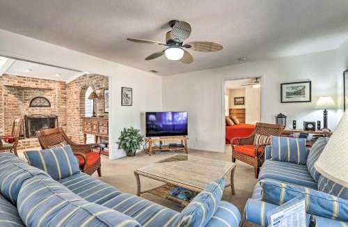 Heritage Woods House | < 1 Mi to Beach: Family-Friendly Hilton Head Home