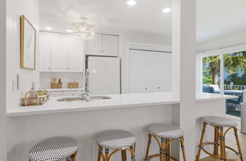 Pelican Bay House | 1 Pelican- Easy Walk to Beach & Community Pool, Lagoon View!