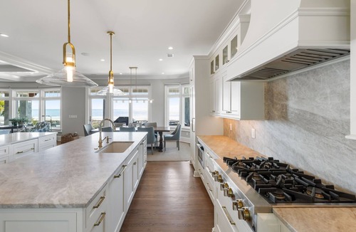 Vanderhorst Plantation House | 100 Surfsong Road by Akers Ellis Rentals