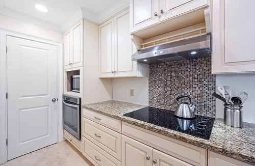 Harbour Town Villa | 1043 Caravel Court | Penthouse Overlooking Harbour Town | STR #026825