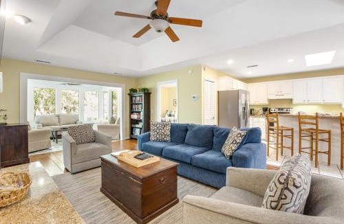 West Beach House | 1054 Sparrow Pond Cottage