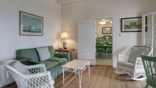 Sullivan's Island House | 1111 Middle Street by AvantStay