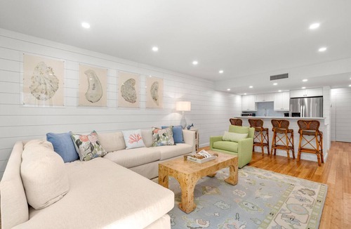 West Beach Village Condo | 1351 Fairway Oaks Villa by Akers Ellis Rentals