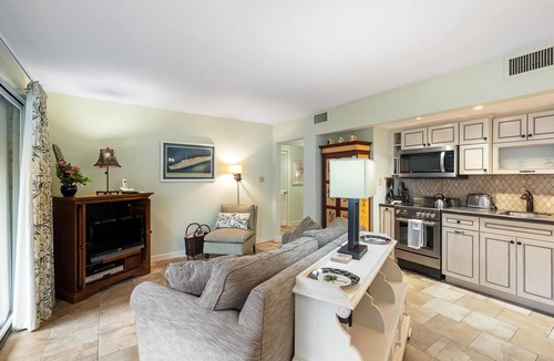 West Beach Village Condo | 1409 West Beach Villa by Akers Ellis Rentals