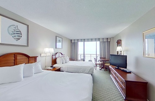 Myrtle Beach Apartment | 15th Floor Ocean View, Dog-Friendly Studio w/ AC, WiFi, Shared Pool/Hot Tub