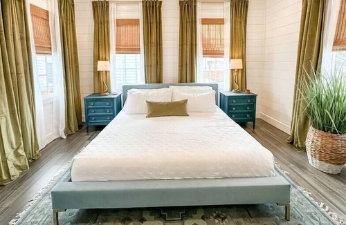 Westside House | 1920's Roaring Downtown Charleston Cottage