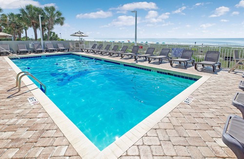 Myrtle Beach Condo | 1BR/1BA Oceanfront condo w/Kitchen & Balcony in Center of MB, #655