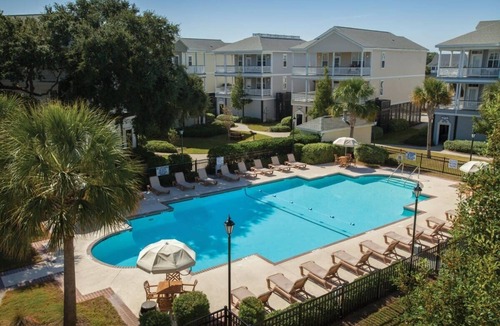 Ocean Ridge Condo | 1BR Coastal Retreat w/Balcony at Ocean Ridge