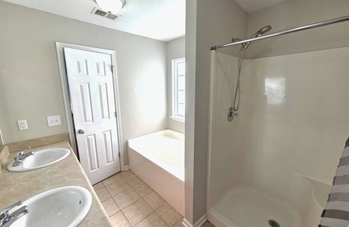 St. Andrews House | 2/2.5 townhouse Prisma Parkridge