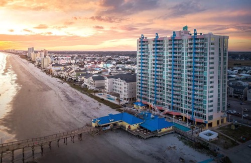 Cherry Grove Beach Apartment | 2-bedroom apartment in peaceful North Myrtle Beach with AC and gym prince