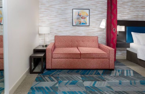 North Charleston Hotel | 2 Units of Studio Suite w/Pool Access & Breakfast | 1 mi to Tanger Outlets