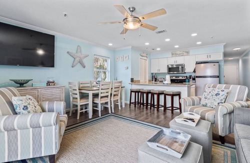 Surfside Beach Condo | 2026 Renovated 1st Floor Oceanview Condo in Surfside Beach is now available!