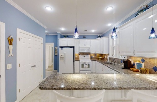 Deer Lake House | 203 Deer Run - Private Sauna, Neighborhood Pool, Full Resort Access Available!