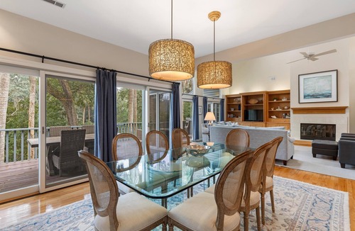 Vanderhorst Plantation House | 212 Glen Abbey by Akers Ellis Rentals