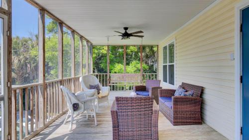 Sullivan's Island House | 2308 Ion Ave - Ion by AvantStay