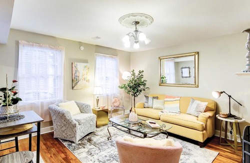 Cannonborough Elliotborough House | 236 Coming Street Apt A 30 Day Rental