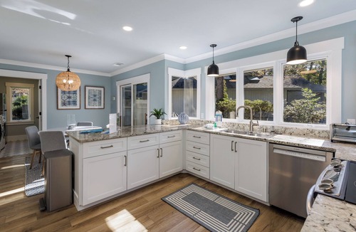 Heritage Woods House | 28 Gunnery Lane – Sea Pines Retreat with Private Pool & Spa Pet Friendly