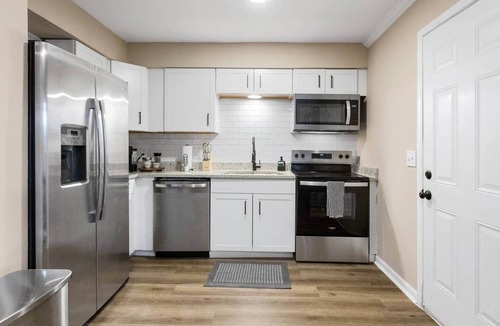 St. Andrews House | 2BR 1.5BA Stylish Condo Near Hospitals - Shopping