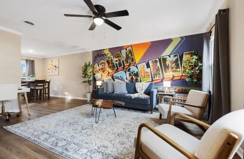 St. Andrews House | 2BR 1 and Half BA Stylish Condo Near Hospitals Shopping