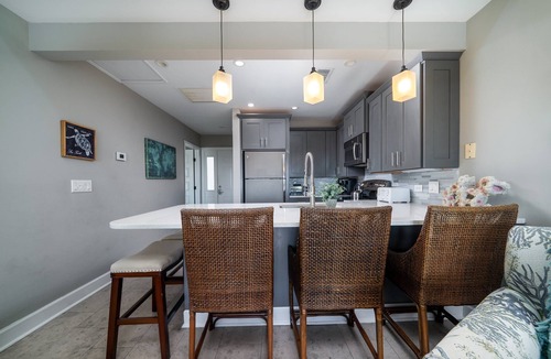 Seabrook Island House | 2nd Floor Ocean View Atrium! 5 Stars! Dog Welcome!