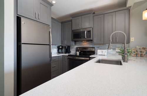 Seabrook Island House | 2nd Floor Ocean View Atrium! 5 Stars! Dog Welcome!