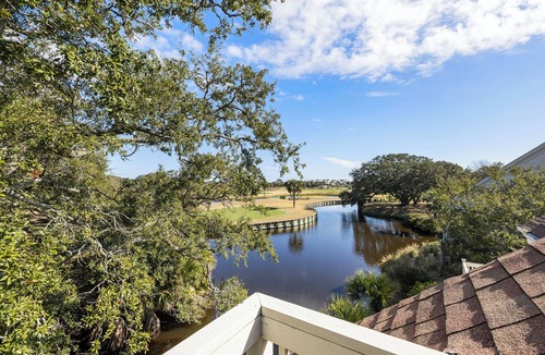 Spinnaker Beachhouses House | 3-5 Min walk to Seabrook beaches with Golf & Lagoon views! Amenity Card included