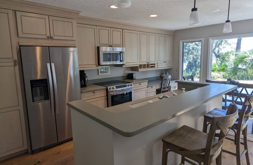 Dataw Island House | 3 Bdrm 2 Bath Waterfront Villa on Dataw with Dock, Bikes, Pool and Beach Pass!
