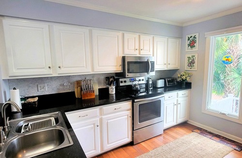Isle of Palms Villa | 3 BR 3 BA End Unit-Heart of Wild Dunes-Golf-Pickleball-Pool-Spa-Golf Cart option