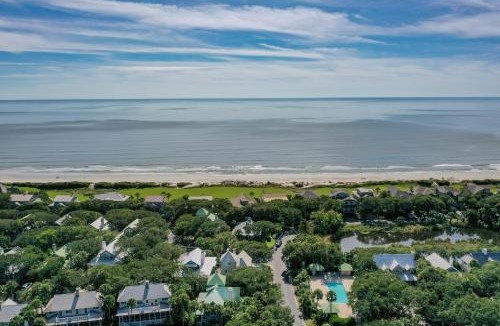 Kiawah Island House | 37 Atlantic Beach Court by Akers Ellis Rentals