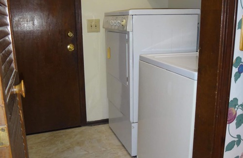 Harborgate Shores House | 3bdrm 2bath Mt Pleasant Charleston Home Near Ocean. Huge discount monthly stays