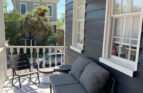 Westside Apartment | 3Br 1Bath Apartment King St Charleston
