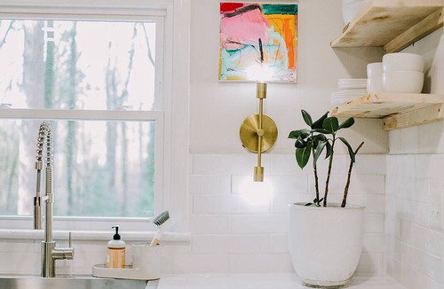 Elon College House | 3BR Feel Better Bungalow In The Heart of Elon, NC