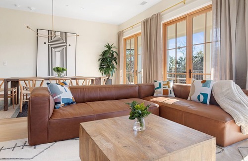 Downtown Charleston Apartment | 3rd Floor Penthouse: Expansive Private Balcony