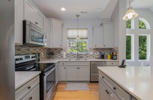 Lake Norman of Catawba House | "3X THE FUN" at Lytton's Hideaway! Pet friendly! Sleeps up to 14! Boat Rental!