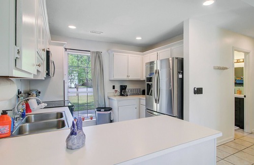 Summerville House | 4-bedroom, Pet Friendly house in amazing Summerville with outdoor patio