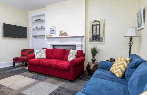 Harleston Village House | 4 Bedrooms in Downtown - 2 Blocks to King Street - Free Parking