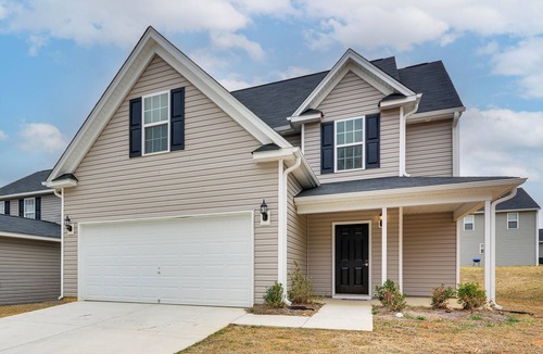 Greensboro House | 4 Mi to Hospital & Dtwn Greensboro: Spacious Home