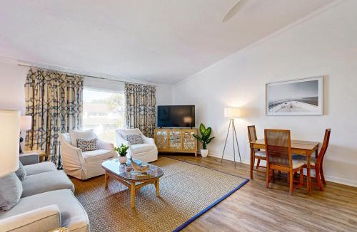 Isle of Palms House | 40 Lagoon Villa
