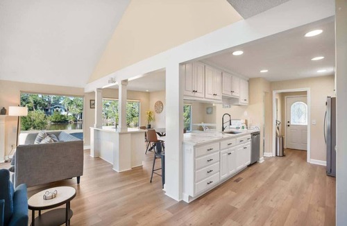 Blue Heron Lake House | 418 Skimmer Cove
