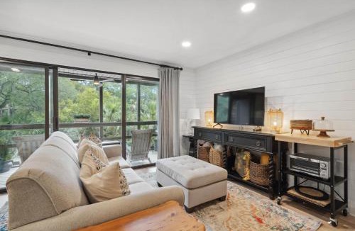 West Beach Villa | 4258 Mariners Watch Villa by Akers Ellis Rentals