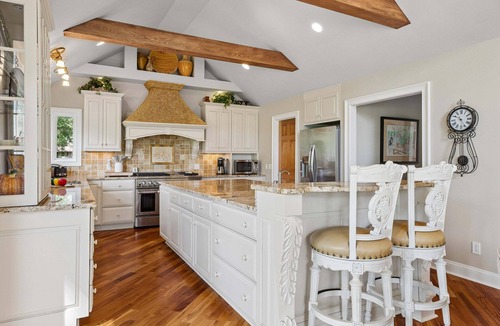 Heritage Woods House | 47 Heritage Road @ Sea Pines | Golf and Lagoon Views | Heated Pool | Near Harbour Town