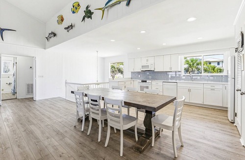 Saint Helena Island House | 474 Tarpon Blvd