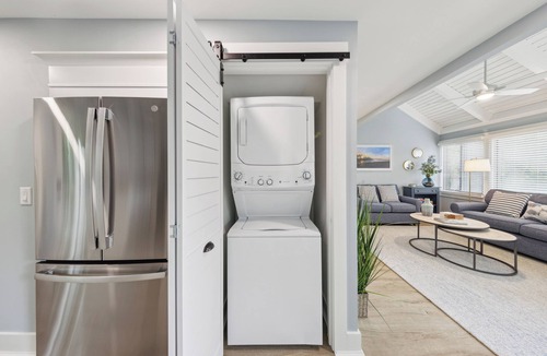 Night Heron House | 49 Night Heron @ Sea Pines | Lagoon Front Retreat | Walk to Beach | Golf & Tennis