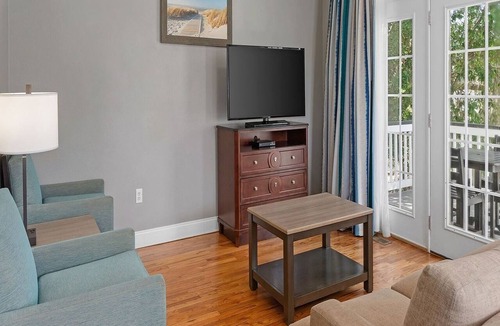 Ocean Ridge Condo | 4br Deluxe Unit Family Escape Edisto Getaway BW