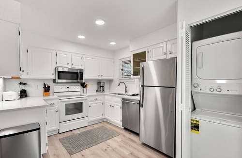 West Beach Cottage | 51 Inlet Cove Cottage by Akers Ellis Rentals