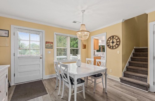 Tarpon Pond House | 513 Tarpon Pond Cottage