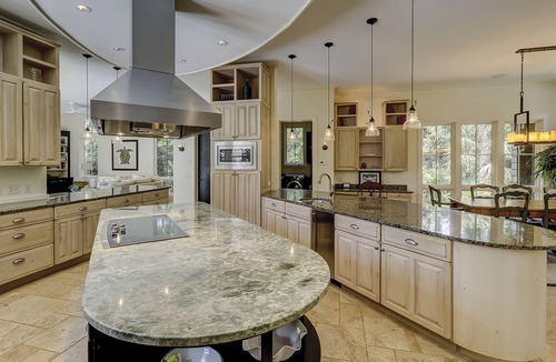 Sea Pines House | 6 Piping Plover-A true smart home with media room! 146 Yard walk to the Beach