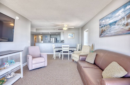 Crescent Beach Condo | 8-22 to 8-29 Available BayWatch Resort,Direct PANORAMIC Ocean Front UpdatedCondo