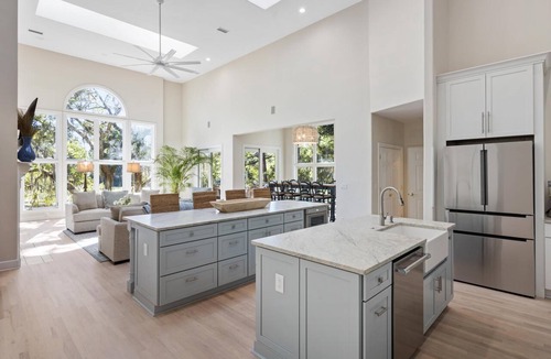 West Beach House | 8 Greensward Road by Akers Ellis Rentals