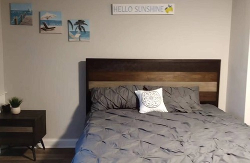 Goose Creek Apartment | a sweet moder apt studio 10 minutes away from northwoods mall
